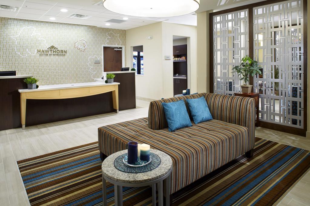 Hawthorn Suites By Wyndham Bridgeport Eksteriør billede